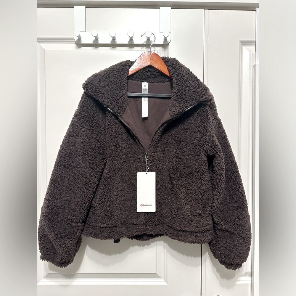 Lululemon Cinchable Fleece Teddy Sherpa Zip-Up Brand New w/ Tags 4 Small